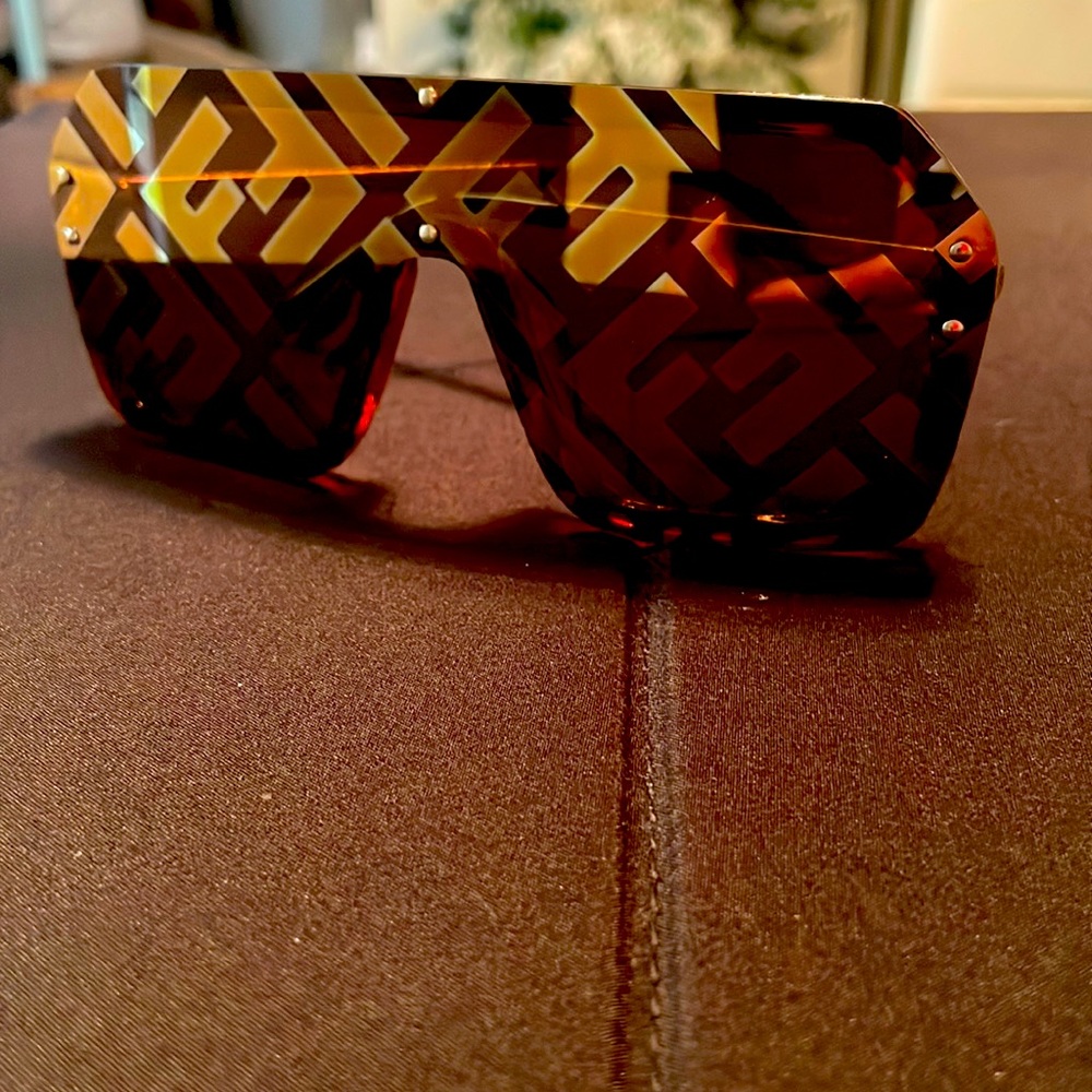 🌀Sunglasses 🌀 New